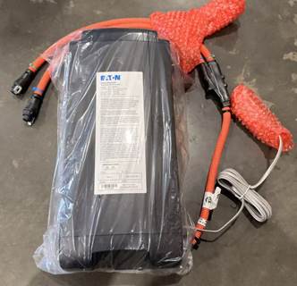 Eaton 1800W 12.1V Bunk Power Inverter for Freightliner Cascadia, Part # A66-06279-001