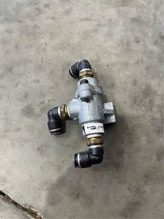 Bendix Double Check Brake Valve, Part # 278614