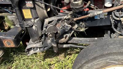 Paccar THP60 Steering Gear / Rack for a 2016 Peterbilt 579