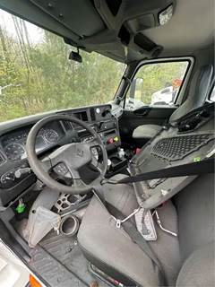 International LT625 Steering Wheel