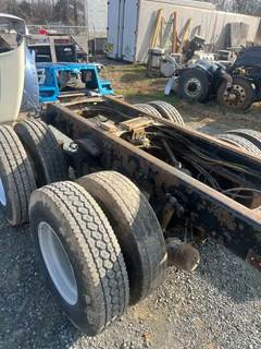 Freightliner TUFTRAC Suspension