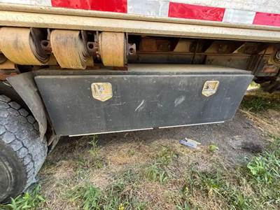 Western Star 4700 Tool Box