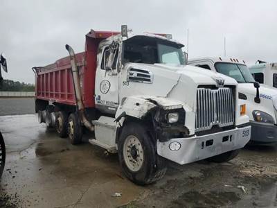 Eaton-Fuller FROF-16210C Transmission for a 2015 Western Star 4700