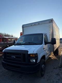2012 Ford E-350 Econoline Box Truck