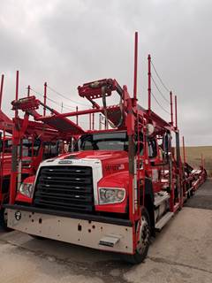 2020 Freightliner 114SD Car Carrier Truck