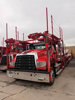 2020 Freightliner 114SD Car Carrier Truck