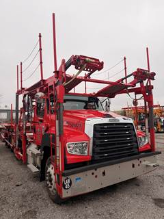 2020 Freightliner 114SD Car Carrier Truck