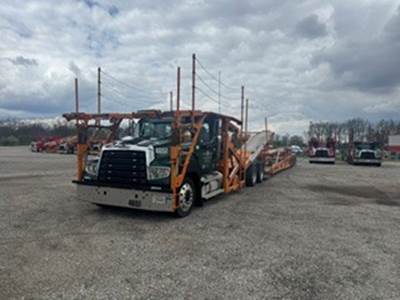 2022 Freightliner 114SD Car Carrier Truck