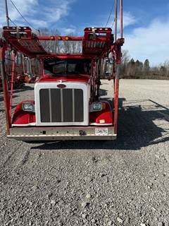 2016 Peterbilt 365 Car Carrier Truck