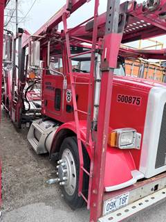 2016 Peterbilt 365 Car Carrier Truck