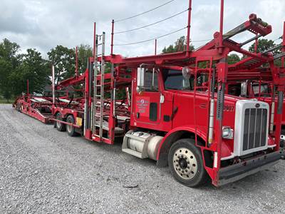 2017 Peterbilt 365 Car Carrier Truck - Cottrell Quickloader