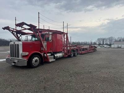 2020 Peterbilt 389 Car Carrier Truck