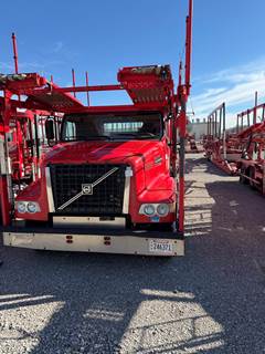 2017 Volvo VAH Car Carrier Truck