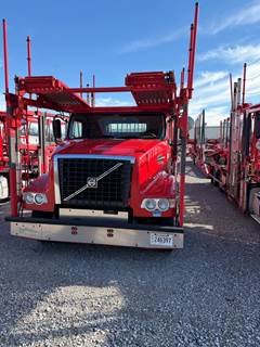 2017 Volvo VAH Car Carrier Truck