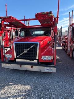 2017 Volvo VAH Car Carrier Truck