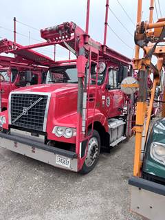 2017 Volvo VAH Car Carrier Truck