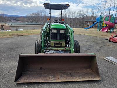 1998 John Deere 5410 Tractor - Bucket