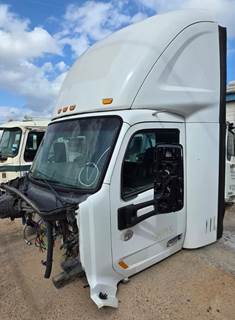 2017 PETERBILT DAYCAB Cab Assembly for 5791450.