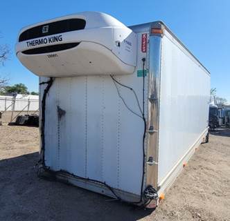 Kidron Truck Body 26' With Thermo King