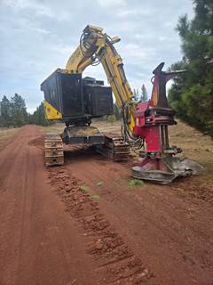 2017 Komatsu XT460L 3 Track Feller Buncher - Quadco 24”360 Degree Hotsaw