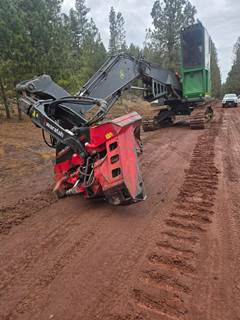 2017 John Deere 2656 Logging Processor - Waratah HTH623C Processor