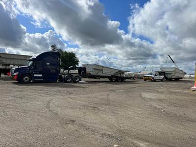 2020 Gatormade 40ft Air Ride Hydraulic Tail/Jacks Trailer