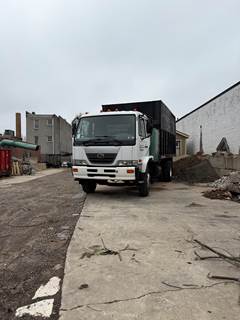 2008 UD UD3300 Dump Truck