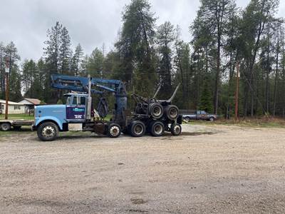 1991 International Logging Truck