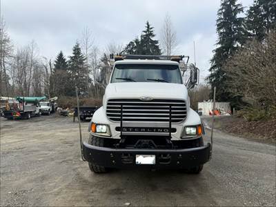 2004 Sterling LT9500 Hooklift Truck - Galbreath Hooklift Hoist