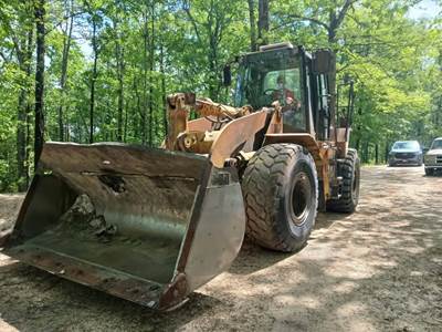 2 - 1998 Caterpillar 950G Wheel Loader - Bucket