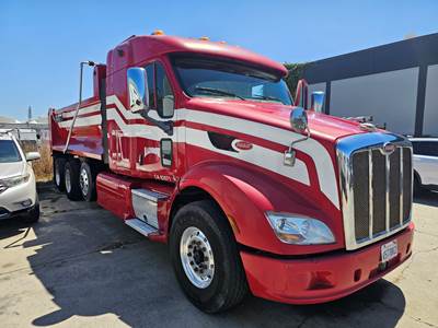 2012 Peterbilt 587 Extended Cab Dump Truck