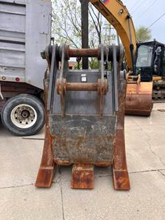2014 Geith 16" COUPLER FOR DX140/150 Scrap / Demolition Grapple for CAT 329 EL, CAT 336 EL