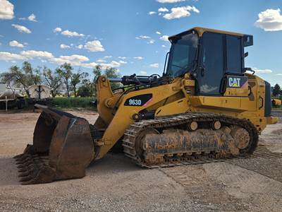2014 Caterpillar 963D Crawler Loader - Bucket