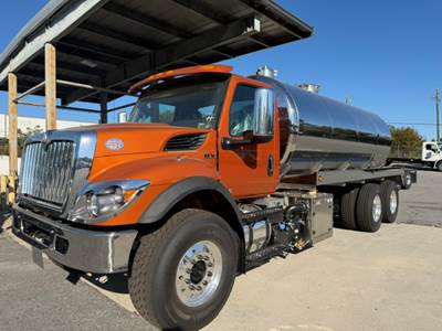 2027 International HV607 NEW 4,000 gallon stainless steel vacuum tank, NEW NVE 4310 blower 940 CFM