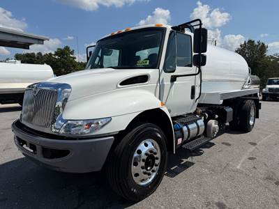 2018 International DuraStar 4300 Vacuum Truck