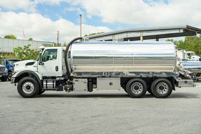 2027 International HV607 Vacuum Truck - 4,000/200 Split Bruder Aluminum Tank - NVE 4310 Blower 940 CFM - PTO Jetter