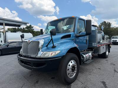 2020 International MV607 Hybrid Septic & Restroom Truck - 2,000 Gal Split Tank 1,500/500 - Masport - 26k GVWR