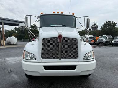 2020 Kenworth Vacuum Truck