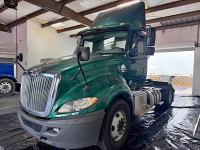 2016 International ProStar+ (Plus) Day Cab Truck