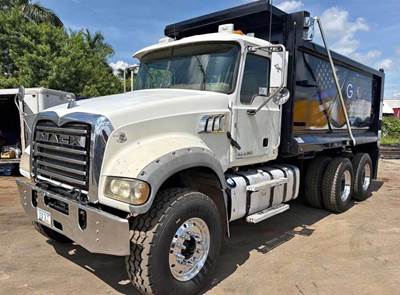 Mack Granite GU713 Dump Truck - MP8 455HP, Amt