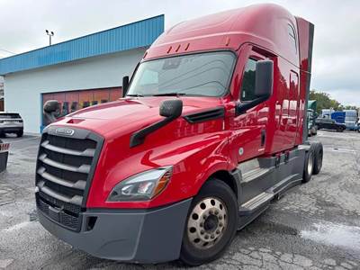 Freightliner Cascadia 126 Sleeper Semi Truck - 72" Raised Roof Sleeper, Detroit 400HP, 12 Speed Dt12 Amt