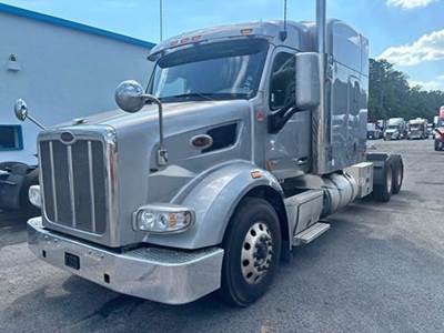 2021 Peterbilt 567 Sleeper Semi Truck