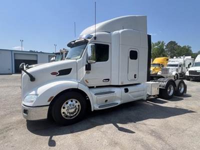 2020 Peterbilt 579 Sleeper Semi Truck