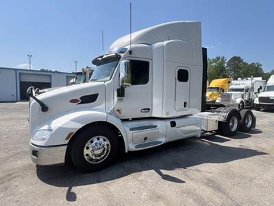 2020 Peterbilt 579 Sleeper Semi Truck