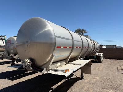2017 West-Mark 6800 GALLON FOOD GRADE TANKER Water Tank Trailer