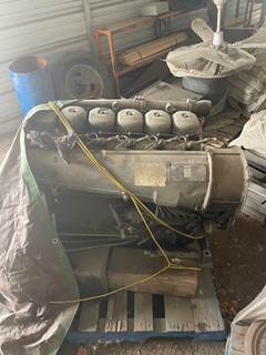 Deutz F6L912W Engine