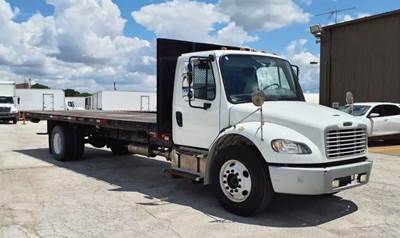 2013 Freightliner M2 106 Flatbed Flatbed Truck - Flatbed / Platform Body