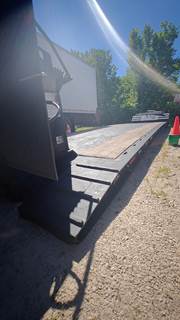 2022 XL Specialized (6) 53FT XL70-HDG LOWBOY MINI DECK Double Drop Trailer