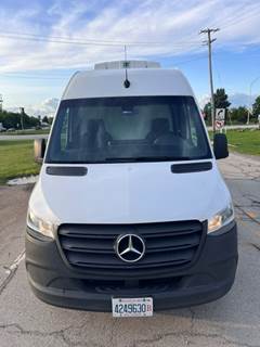 2023 Mercedes-Benz Sprinter 2500 High Roof Cargo Van THERMOKING INSULATED Refrigerated Truck - Refrigerated Box Van