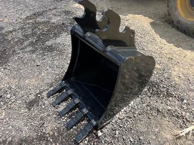 New 24" Quick Attach Excavator Bucket Fits KX40 Series